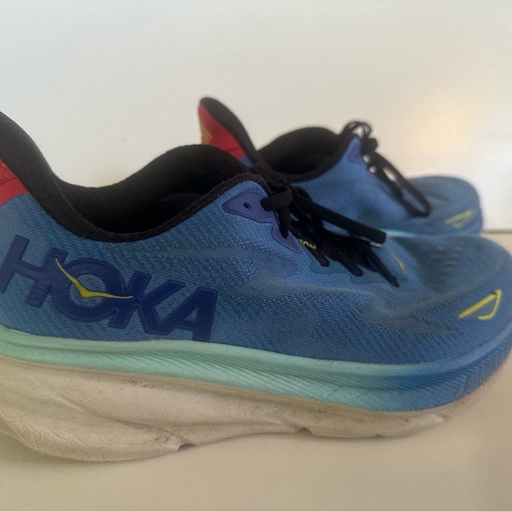 HOKA Clifton 9 Sized 11D